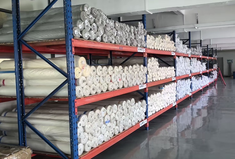 Youxiang Leather warehouse with PU synthetic leather rolls