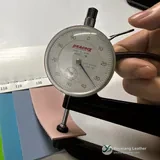YX-135 - Sample thickness photograph